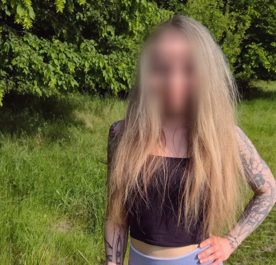 Edith, 27