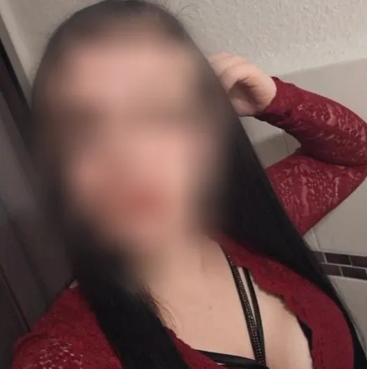 Johanna, 24