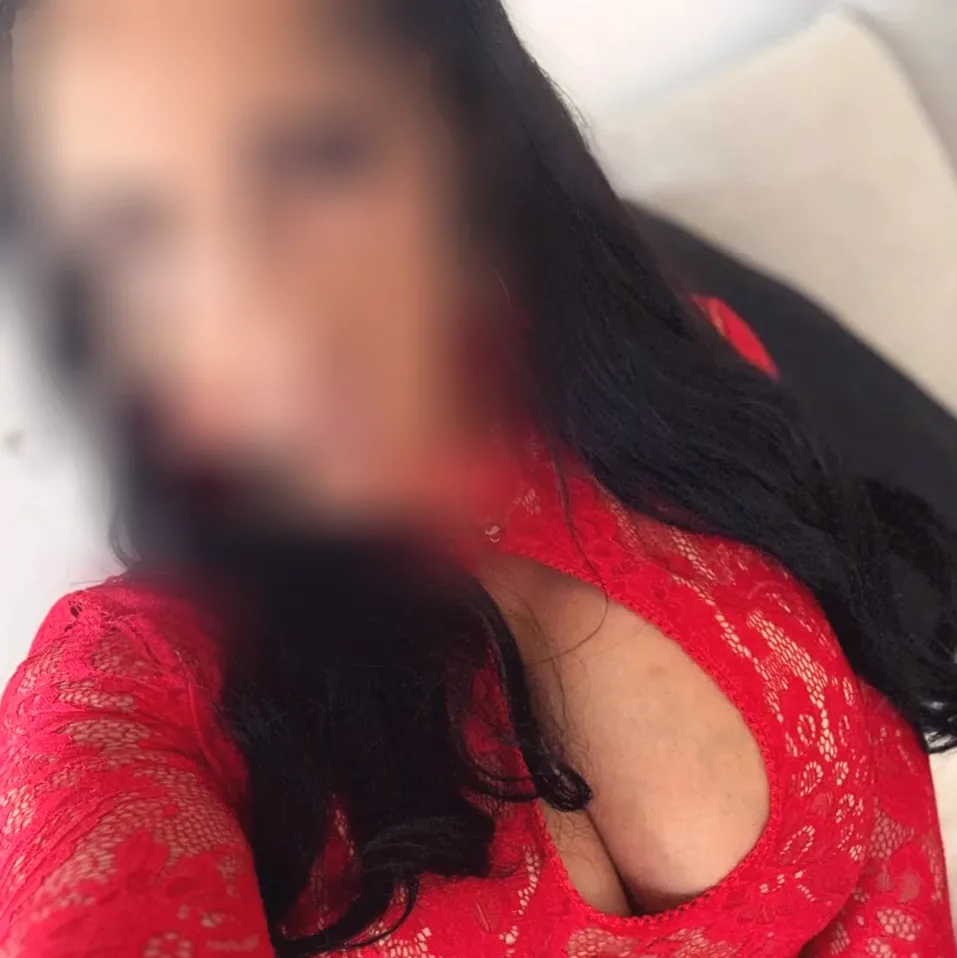 Sofie, 37